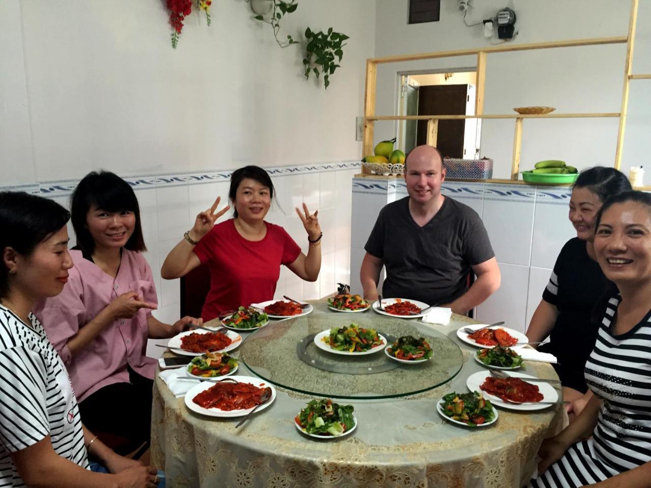 Ba Dat Homestay District 6 Ho-Chi-Minh-Stadt Exterior foto